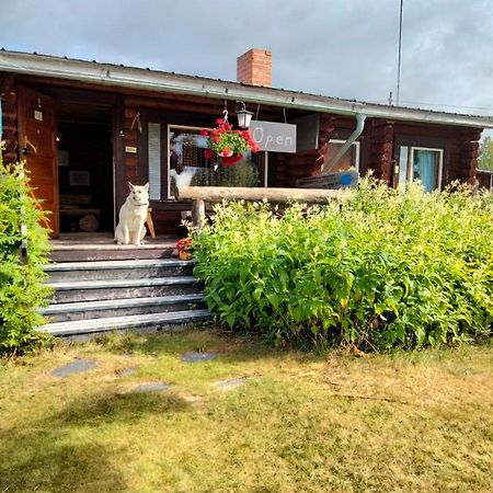 Laetasenonmajat Hotel Enontekiö Eksteriør billede